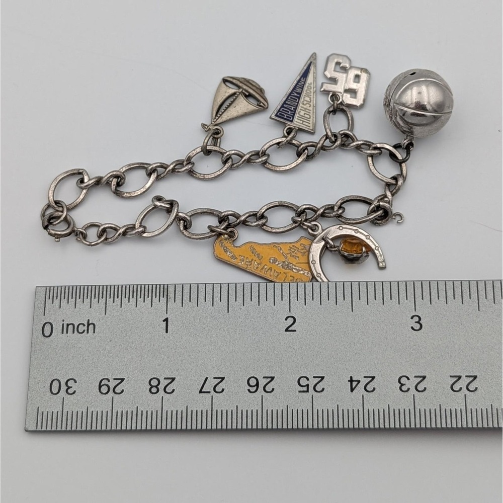 VTG 1965 Brandywine High School Bulldogs Alumni Delaware DE Charm Bracelet - Picture 3 of 3